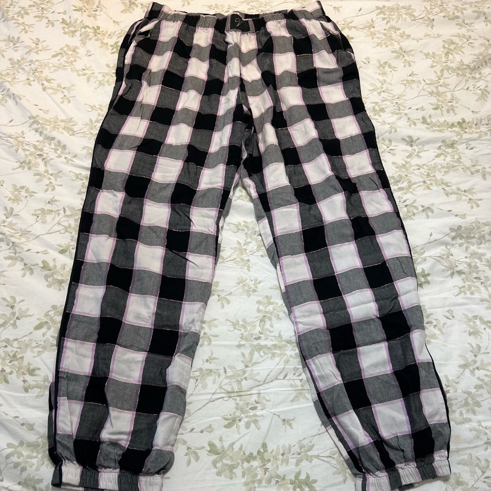 Victoria's Secret Kids Pajama Bottoms - Black and White Checkered